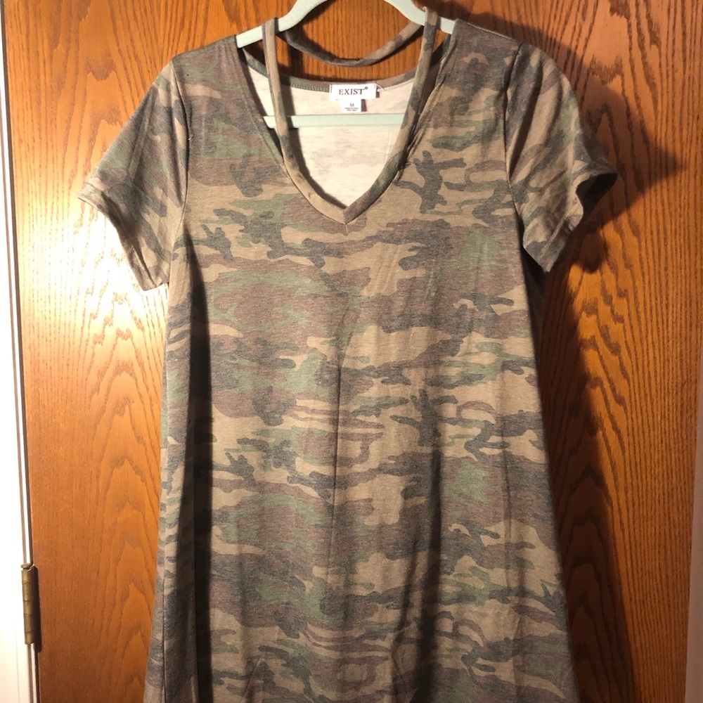 Camo v neck mini T-shirt dress!
